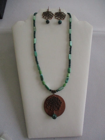 Green Glass Mother of Pearl Beads Bronze Flower on Wood Pendant Necklace Earrings Set (NE549)