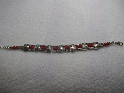 Silver Red Bead Bracelet (B376)