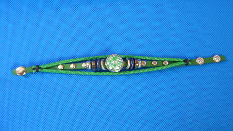 Green Leather Chips Snap Button Bracelet (B572)