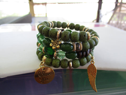 Green Gold Beads Wooden Beads Gold Wing and "I Love You" Charms Memory Wire Bracelet (B591)