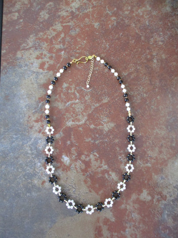 Black White Gold Beads Necklace (N1454)