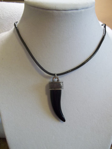 Black Leather Black Wolf Tooth Necklace (N791)