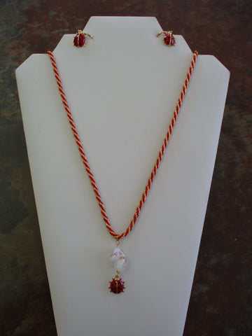 Gold Chain Red Cord Lady Bug Pendant Necklace Earrings Set (NE517)